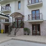 Via Vitis